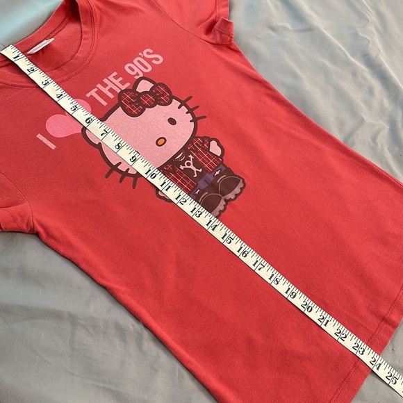 Sanrio Hello Kitty tee | red | size small - Picture 6 of 7